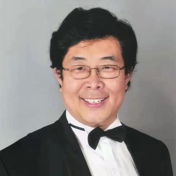 侯富春